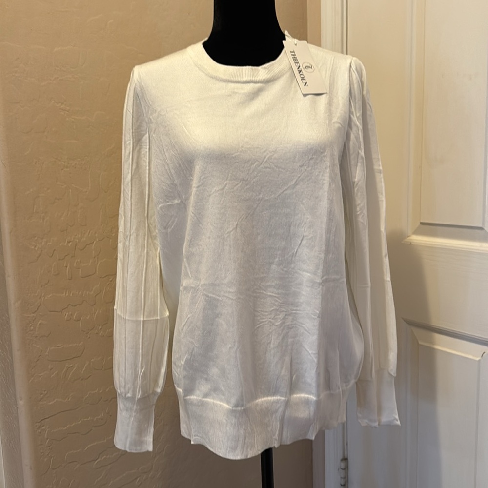 Ladies sweater